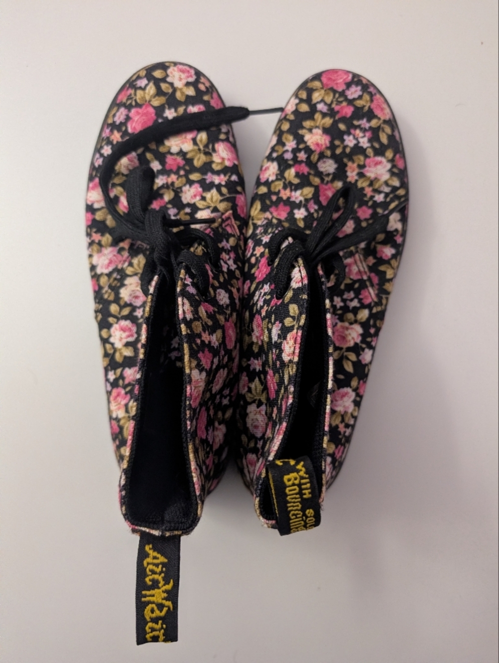 Dr. Martens Women's Floral Lace-Up Ankle Boots - Black & Pink